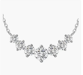 CNUGGCH women's diamond pendant necklace ./